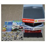 Scalextric Pit Garage & Crew (Silver) B (C8294)