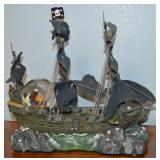 Walt Disney Pirates of the Caribbean Black Pearl