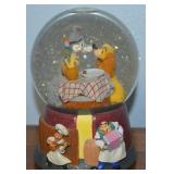 Walt Disney Lady and the Tramp Musical Snow Globe