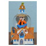 Walt Disney Goofy House Miniature Snow Globe
