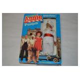 1982 Knickerbocker World of Annie 6" Doll in Box