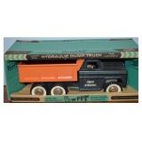 Structo Pressed Steel No 425 Hydraulic Dump Truck