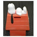 1966 United Features Peanuts Snoopy Dog House