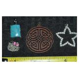 (4) Pendant Lot w/ Hello Kitty, Wooden Celtic Knot