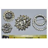 (4) Vintage Clear Rhinestone Brooch Lot