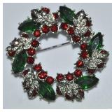 Silvertone Rhinestone Christmas Wreath Brooch
