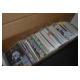 Mixed NFL Football Cards w/ HOF Singles