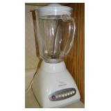 Hamilton Beach White Kitchen Blender