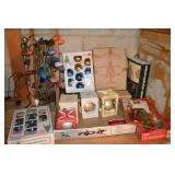 Vinrtage Christmas Ornaments/Decor w/ 1 Box