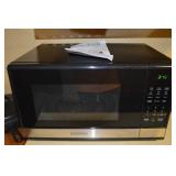 Black & Decker EM031MB11 Microwave Oven