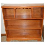 Vintage Maple-tone 3 Tier Bookcase 36w x 37t x 10