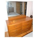 MCM Bassett Furniture 6 Drawer Dresser w/ De-