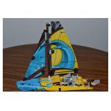 Lego Technic Racing Yacht 42074