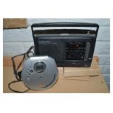 Vtg JVC Portable CD Player XL-PV370 + Emerson
