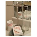 5pc Bathroom Pieces w/ Bed Bath & Beyond+