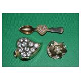 (3) Vtg Goldtone Rhinestone Brooch Lot