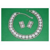 Vtg Milk Glass Adjustable Necklace w/ Clip