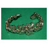 Vintage Coro Goldtone Leaves Bracelet 7.25"