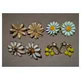 (4) Vtg Goldtone Flower Clip Earring Pairs