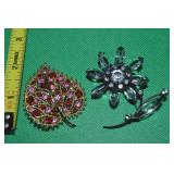 (2) Vintage Brooch Lot: Rhinestone Flower & Leaf