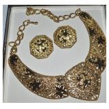 Vtg Barrera for Avon Goldtone Jewelry: Necklace &