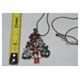 Vtg Goldtone Rhinestone Christmas Tree Pendant