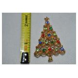 Vintage Goldtone Rhinestone Christmas Tree Brooch