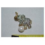 Vtg Goldtone & Rhinestone Pearl Circus Elephant