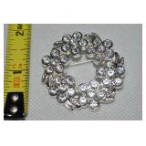 Vtg Silvertone Rhinestone Wreath Brooch