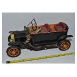 Vintage Japan Tin Litho Battery Op Sedan Toy