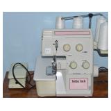 Babylock 5260 Serger Sewing Machine w/ Pedal Foot