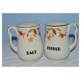 Vtg Hull Jewel Tea Autumn Leaf Salt & Pepper Set