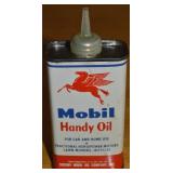 Vtg Mobil Gas & Oil Co Handy 4fl oz Oiler Can Tin