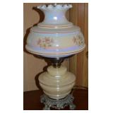 Vtg Iridescent Floral Pattern Glass Shaded GWTW