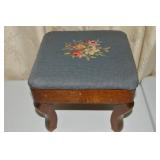 Vintage Small Needlepoint Seat Stool 10sq x 7t