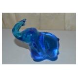 Vintage Cobalt Blue Art Glass Elephant Figure 4"