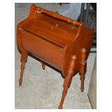 Vtg Possum Belly 2 Doored Sewing Stand 26t