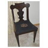 Antique Needlepoint Seat Accent Chair 31t