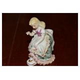 Vtg Japan Porcelain Seated Girl Figure 4.25t