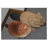 (2) Beaver Motif Decor Pieces