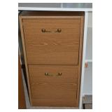 2 Drawer File Cabinet 21.5 x 15 x 29" tall