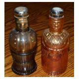 Pair Vtg Imperial Carnival Glass Salt & Pepper