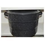 Vtg Black Graniteware Lidded Stock Pot - 14'