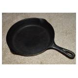 Cast Iron 10.25' Diam Skillet Pan