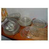Lot of Vintage Pyrex & Other Baking Dishes & Lids