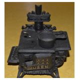 Vintage Queen Cast Iron Salesman Sample Stove