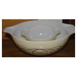 Vtg Pyrex Golden Scroll Cinderella Mixing Bowls w/