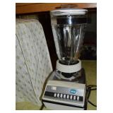 Vtg Sunbeam Vista Model VBL-R Blender