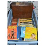 Rubbermaid RN 10Gal Tote w/Lid: Vtg PB Books,