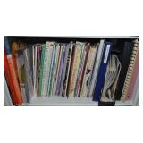 Shelf Contents Lot: Art, Craft & Other Books/Mags